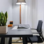95sqm 7min Center 2bdrms 2airco Gas Heating Marble Wc 3smarttvs Apartment *
