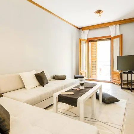 95sqm 7min Center 2bedroom Gas Heating Marble Wc 2 Smarttv *