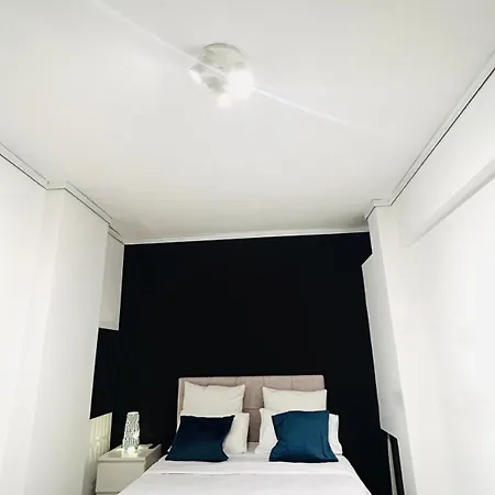 95sqm 7min Center 2bedroom Gas Heating Marble Wc 2 Smarttv Apartamento Tesalónica