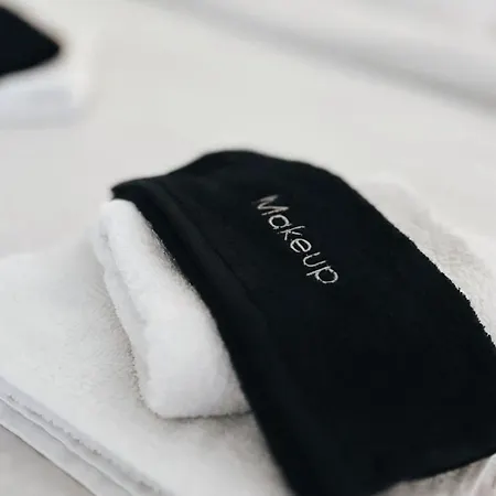 95sqm 7min Center 2bdrms 2airco Gas Heating Marble Wc 3smarttvs דירה