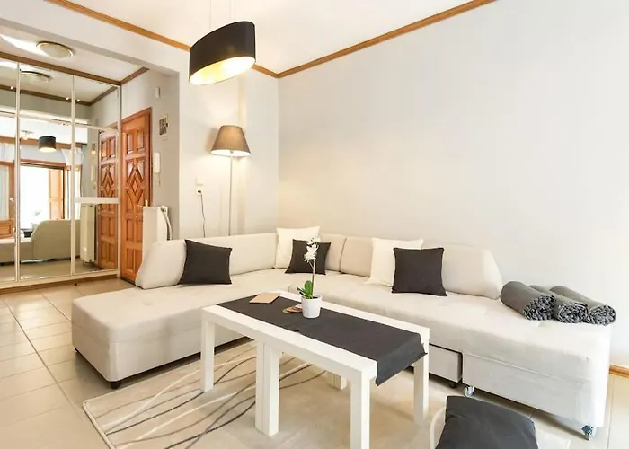 95sqm 7min Center 2bdrms 2airco Gas Heating Marble Wc 3smarttvs Appartement Thessalonique