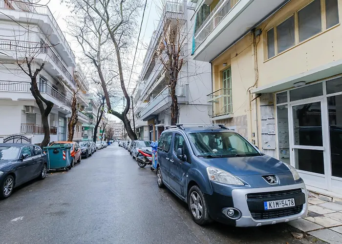 Appartamento 95sqm 7min Center 2bdrms 2airco Gas Heating Marble Wc 3smarttvs *